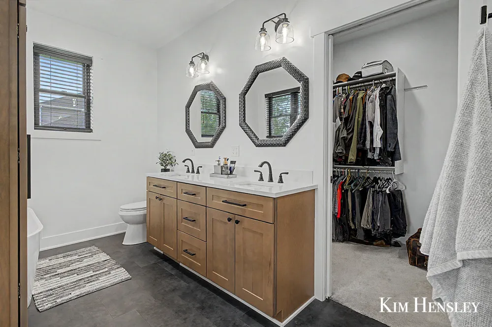 12618 Ridgedale Drive Allendale, MI 49401