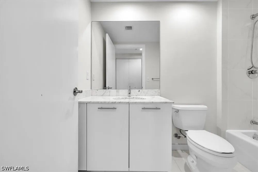 Oasis Grand Boulevard #2802 Fort Myers, FL 33916