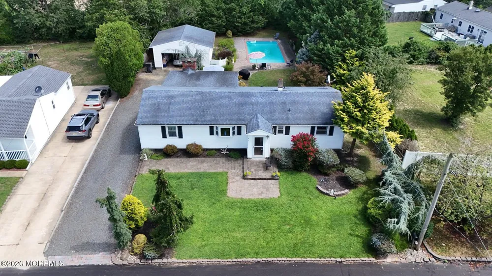 23 Lark Lane Brick, NJ 08724