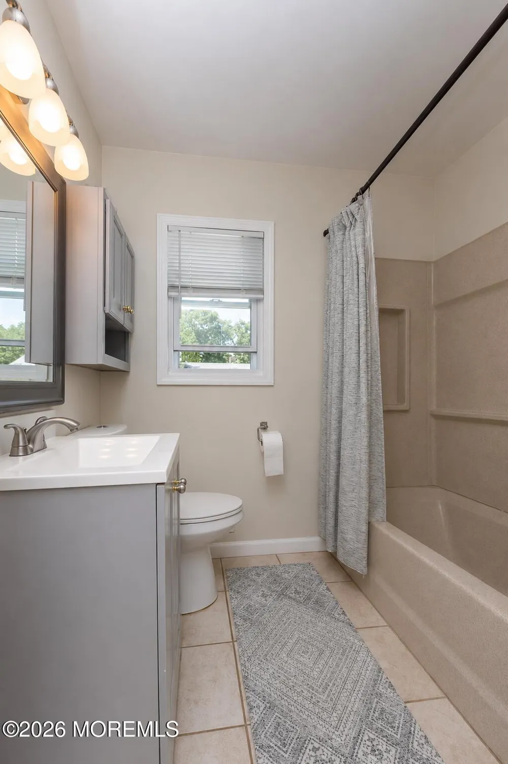 23 Lark Lane Brick, NJ 08724