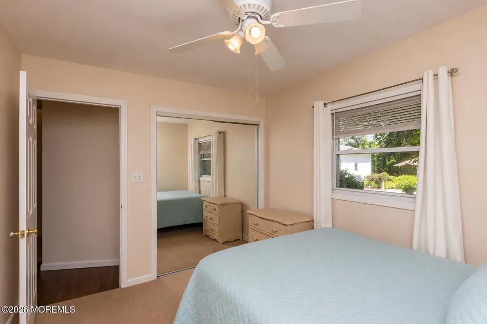 23 Lark Lane Brick, NJ 08724