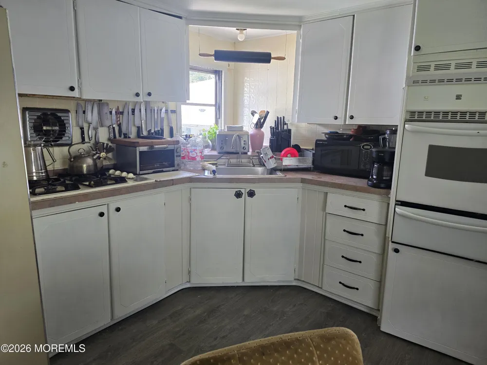 52 Antonia Drive Jackson, NJ 08527