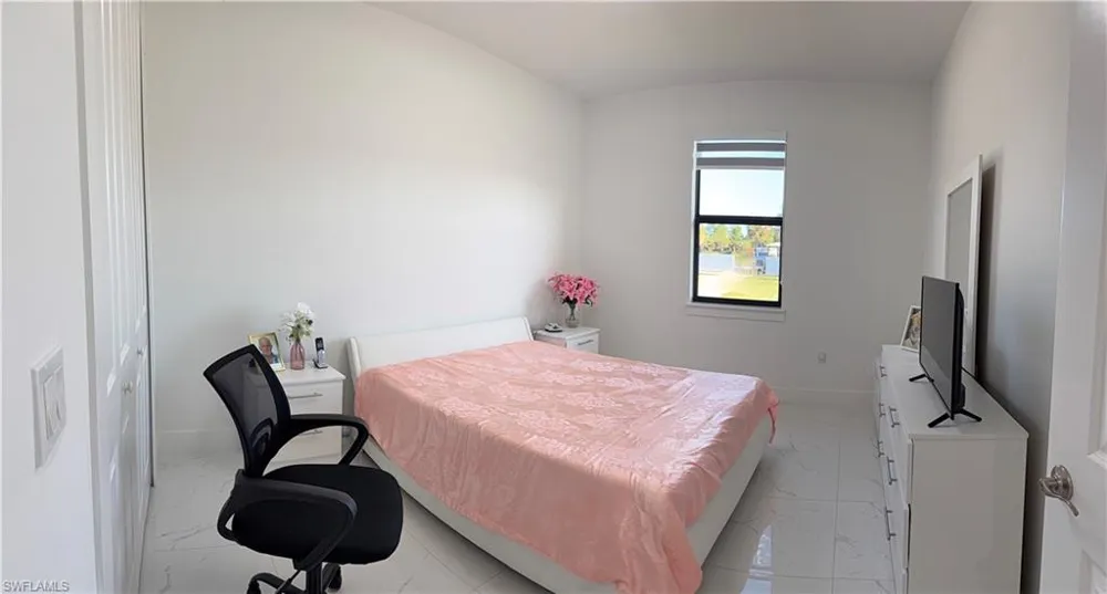 2641 36th Avenue SE Naples, FL 34117