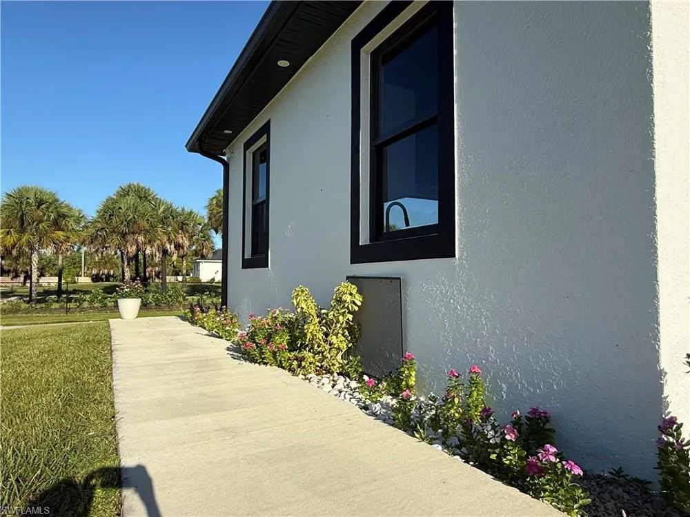 2641 36th Avenue SE Naples, FL 34117