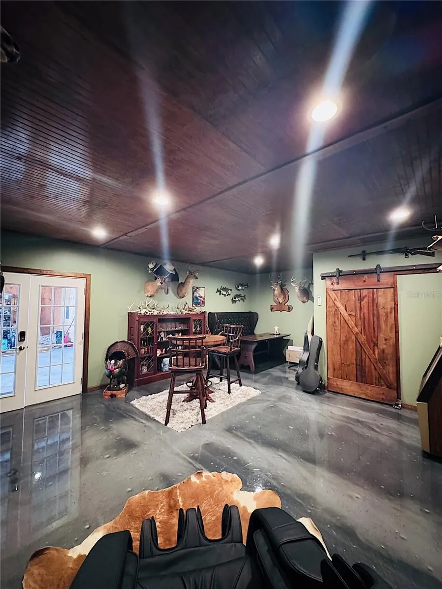 374 CATFISH CREEK ROAD Lake Placid, FL 33852