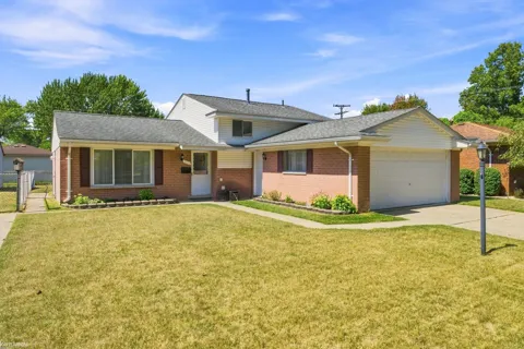 39159 Muriel Drive