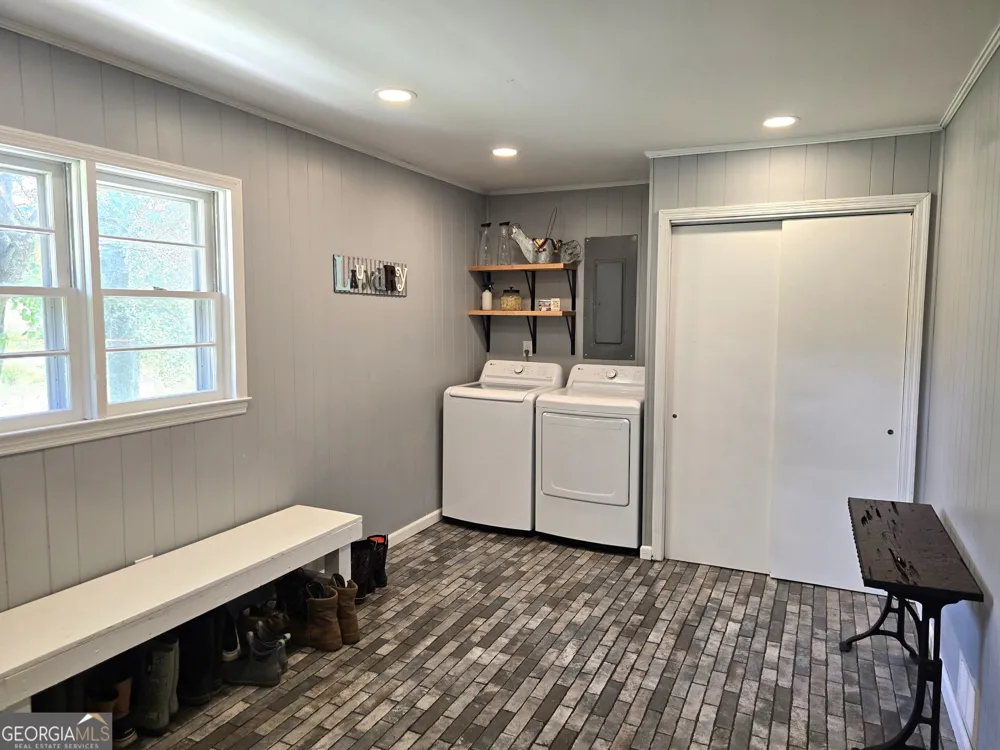 2880 Ga Highway 15 S Tennille, GA 31089
