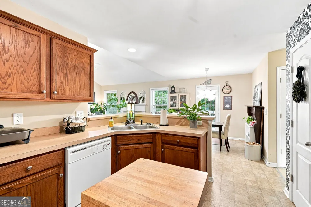 35 Sandstone CT Douglasville, GA 30134