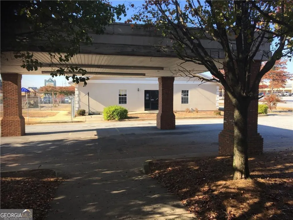 3180 Atlanta HWY Athens, GA 30606