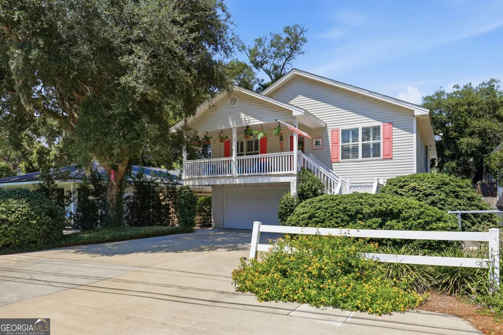 1007 Mallery ST St. Simons, GA 31522
