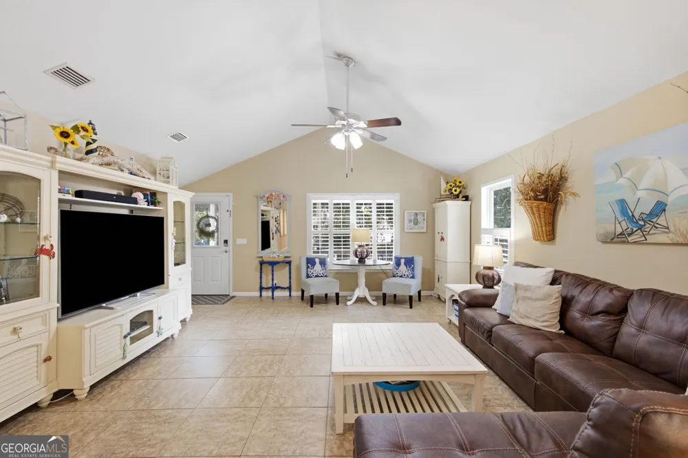 1007 Mallery ST St. Simons, GA 31522