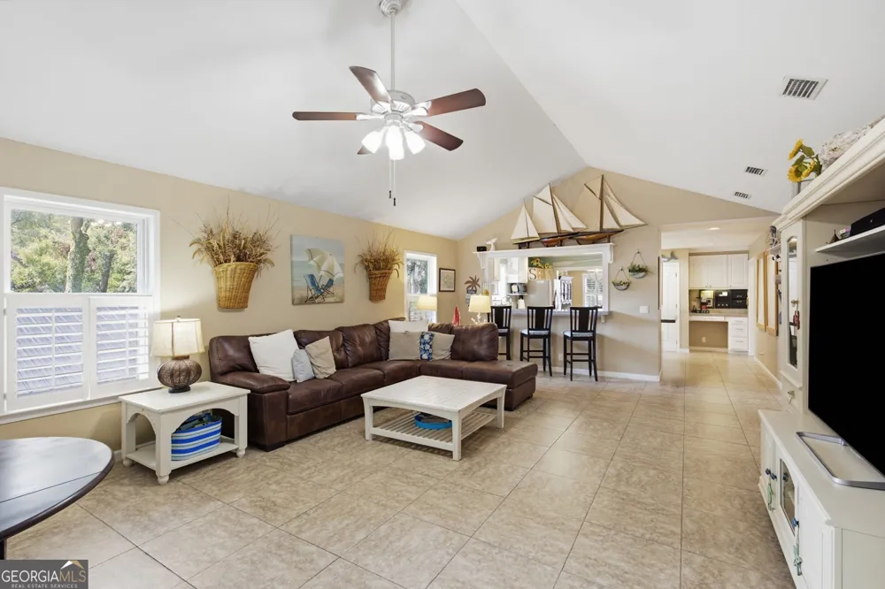 1007 Mallery ST St. Simons, GA 31522