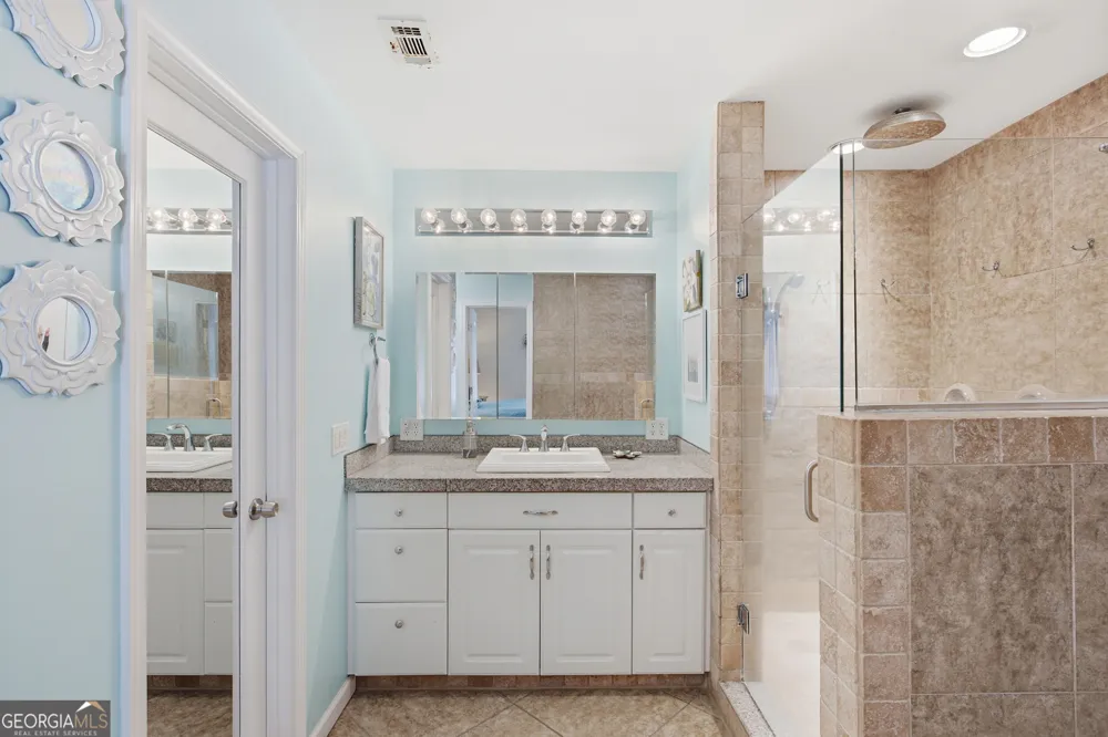 1007 Mallery ST St. Simons, GA 31522