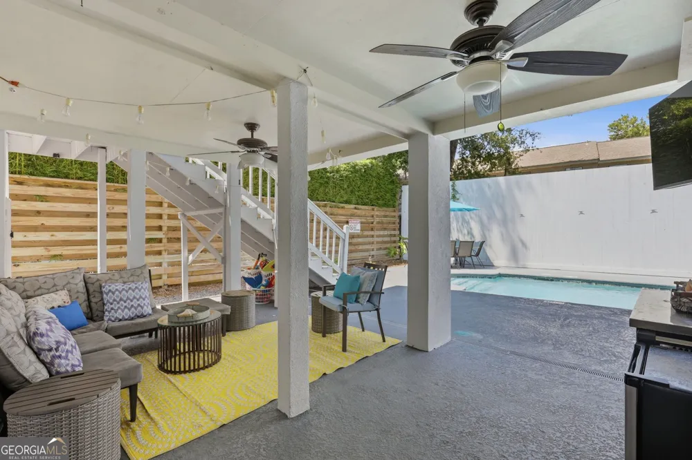 1007 Mallery ST St. Simons, GA 31522