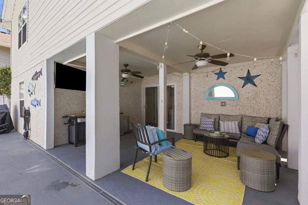 1007 Mallery ST St. Simons, GA 31522