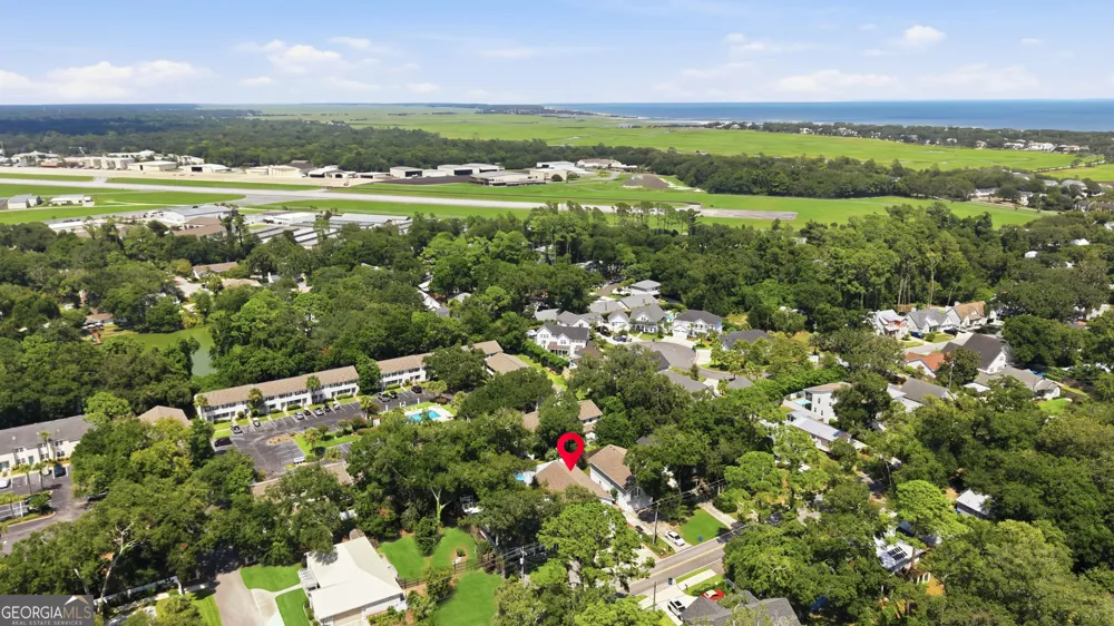 1007 Mallery ST St. Simons, GA 31522