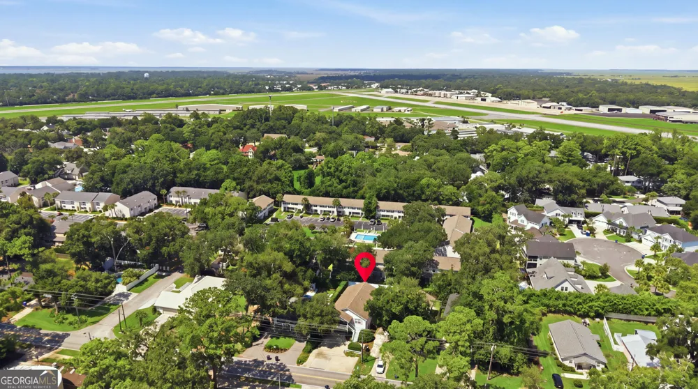 1007 Mallery ST St. Simons, GA 31522