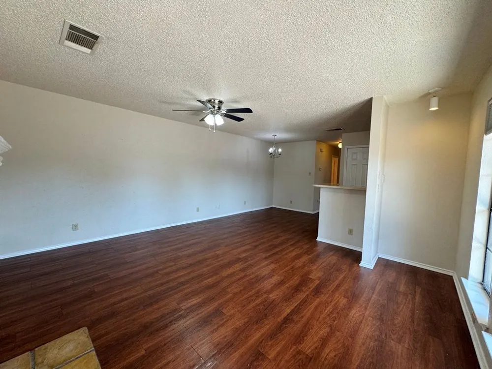 8700 Clearbrook Trail #A Austin, TX 78729