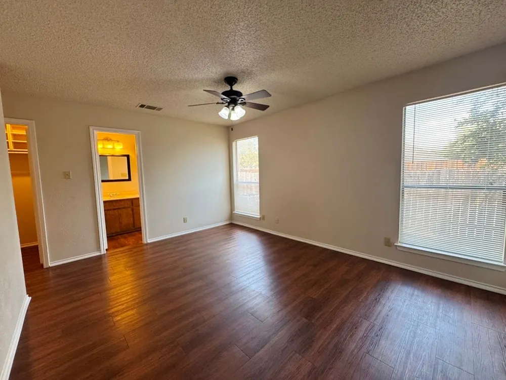 8700 Clearbrook Trail #A Austin, TX 78729