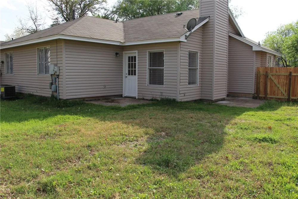 605 Elder Way Round Rock, TX 78664