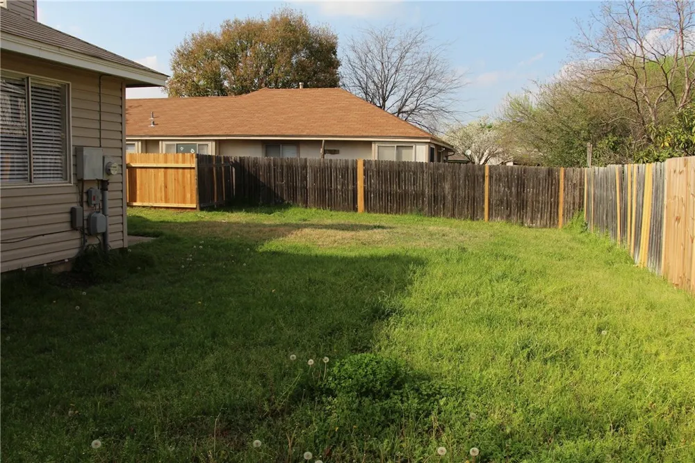 605 Elder Way Round Rock, TX 78664