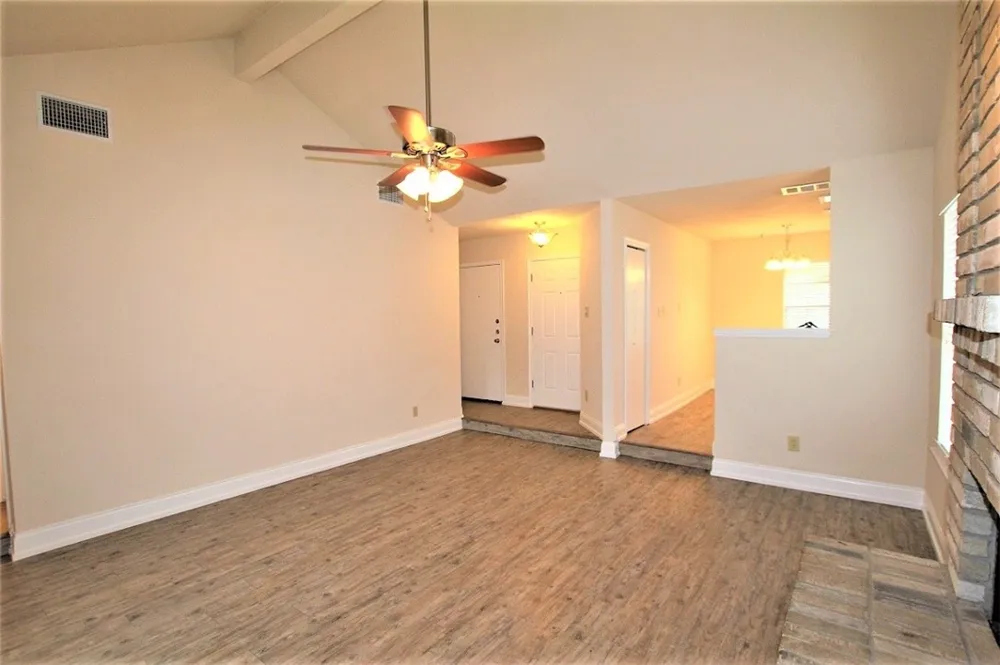 605 Elder Way Round Rock, TX 78664