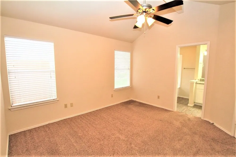 605 Elder Way Round Rock, TX 78664