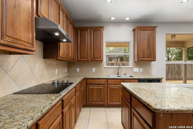 2505 Fullerton McAllen, TX 78504