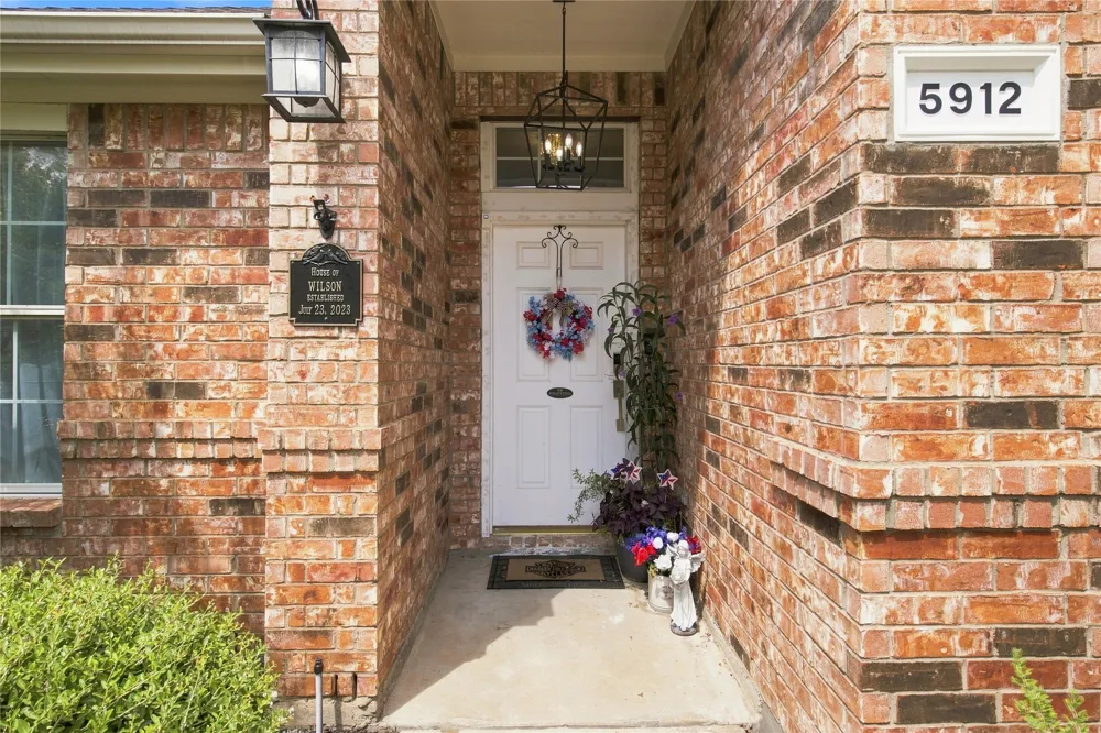 5912 Pine Meadow Lane McKinney, TX 75070