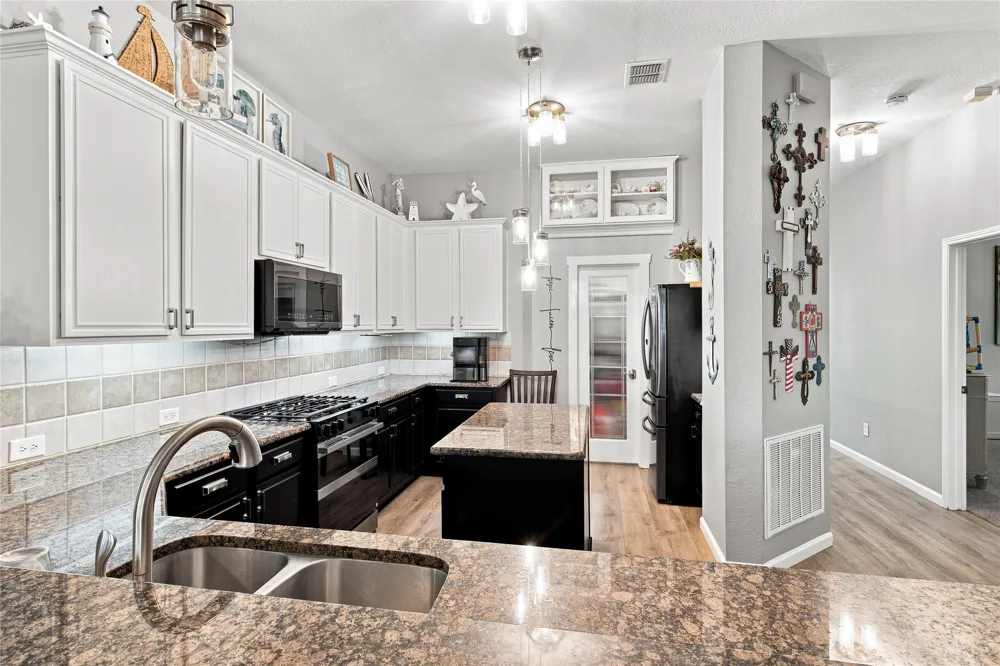 5912 Pine Meadow Lane McKinney, TX 75070