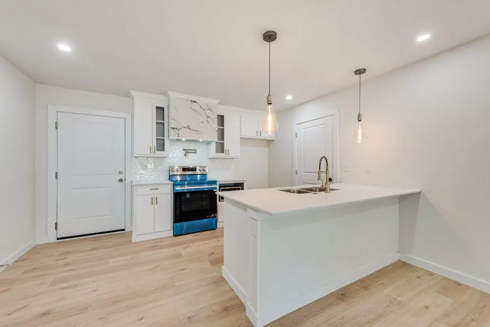 312 Calgary Road Azle, TX 76020