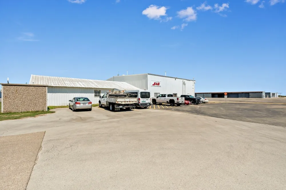 27474 HWY 84-PH #18 Highway McGregor, TX 76657