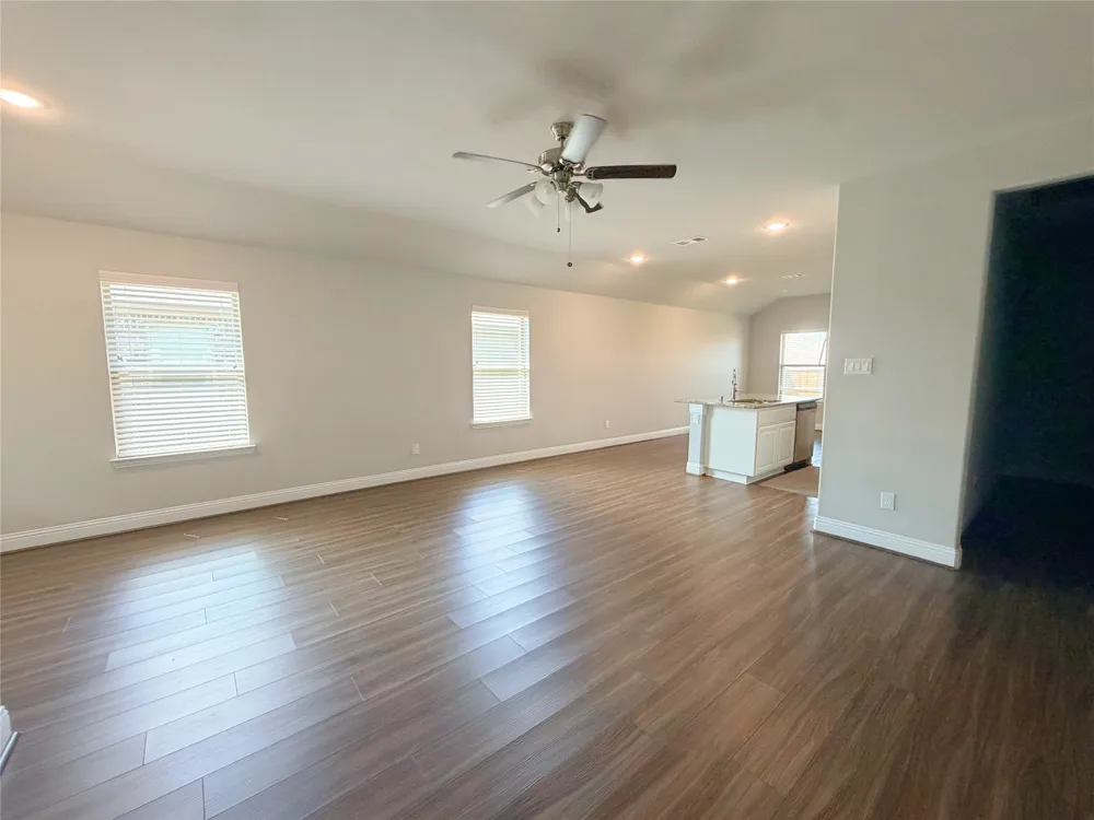 1428 Warringwood Drive Greenville, TX 75402