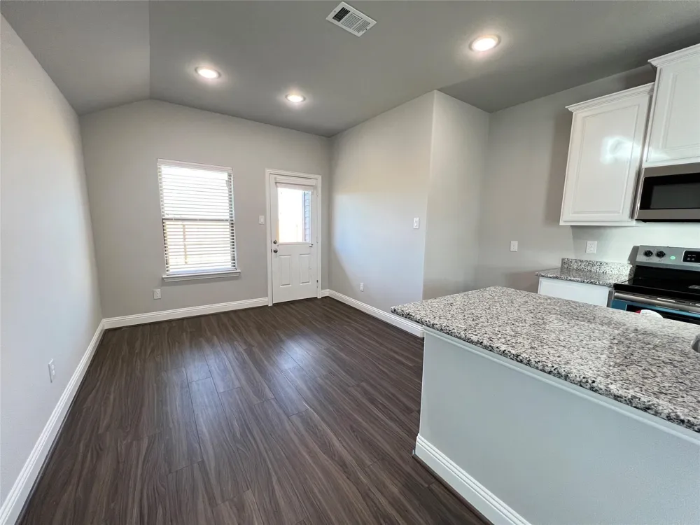 1428 Warringwood Drive Greenville, TX 75402