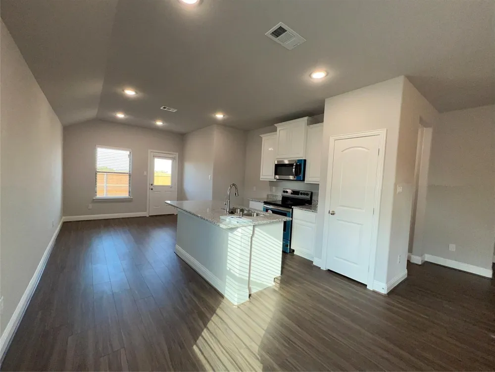 1428 Warringwood Drive Greenville, TX 75402