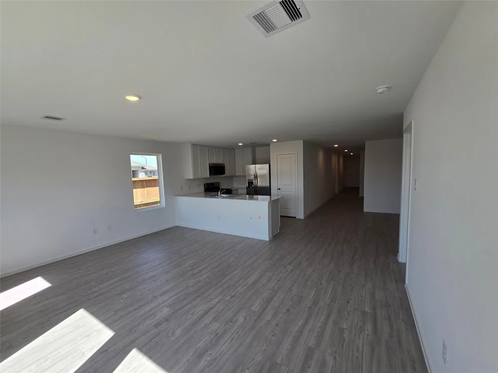 5211 Red Drum Dr Baytown, TX 77520