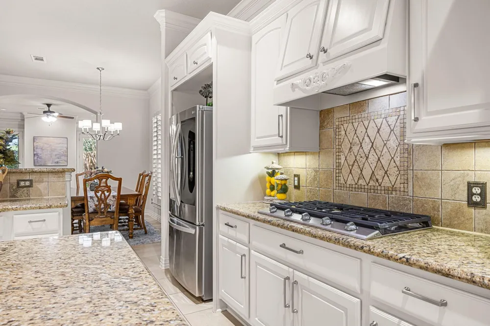 5 Schwab Lane Houston, TX 77055