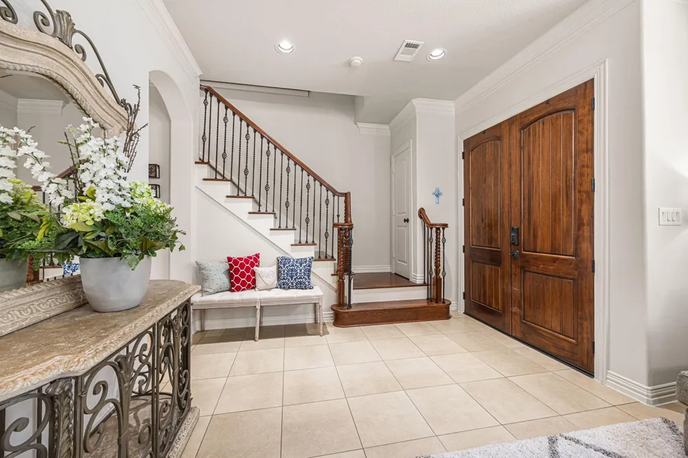 5 Schwab Lane Houston, TX 77055