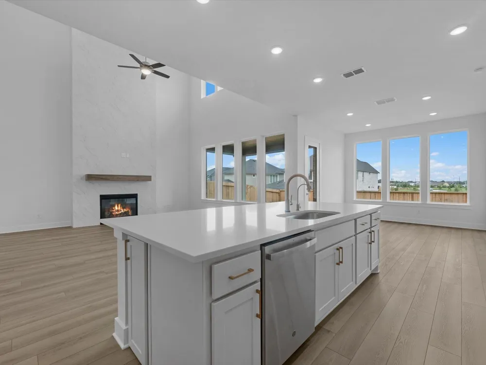 8006 Sunny Ridge Drive Fulshear, TX 77441