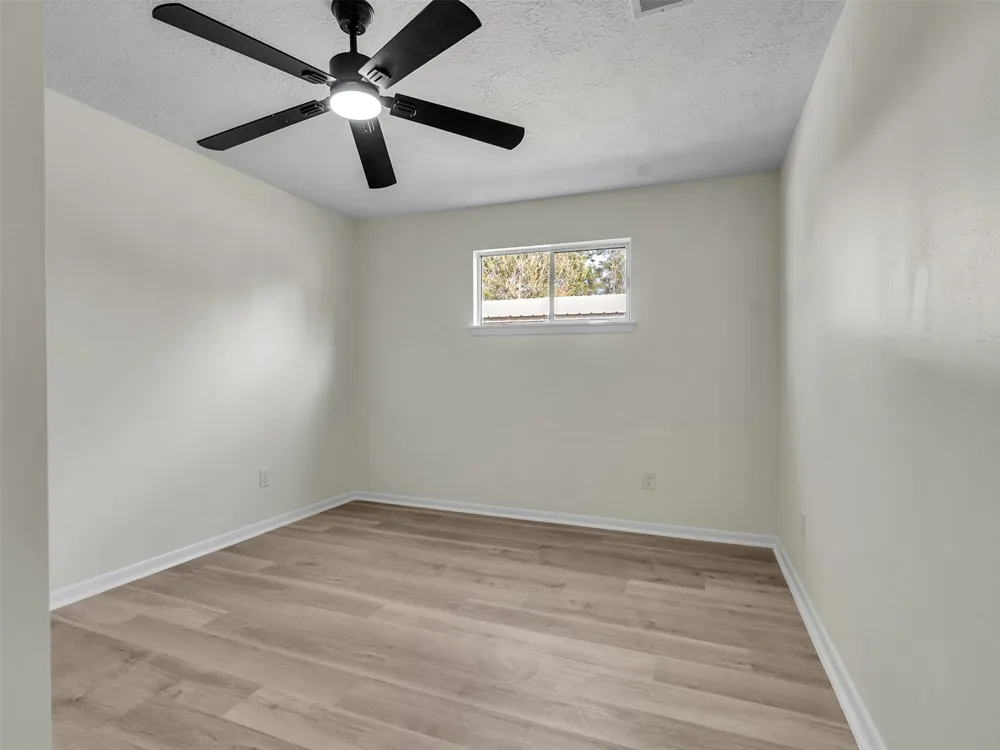 215 Sparkling Water Drive Huffman, TX 77336