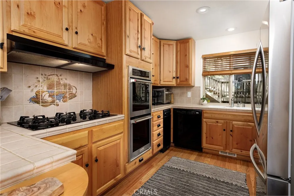 180 Grass Valley Road #33 Lake Arrowhead, CA 92352