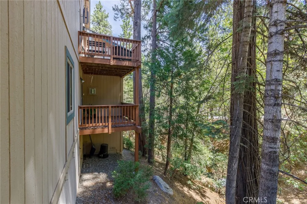 180 Grass Valley Road #33 Lake Arrowhead, CA 92352
