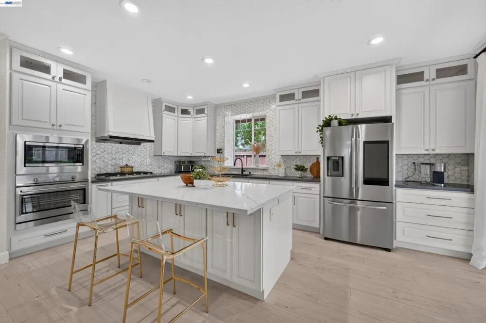 2758 Sea Horse Ct Hayward, CA 94545