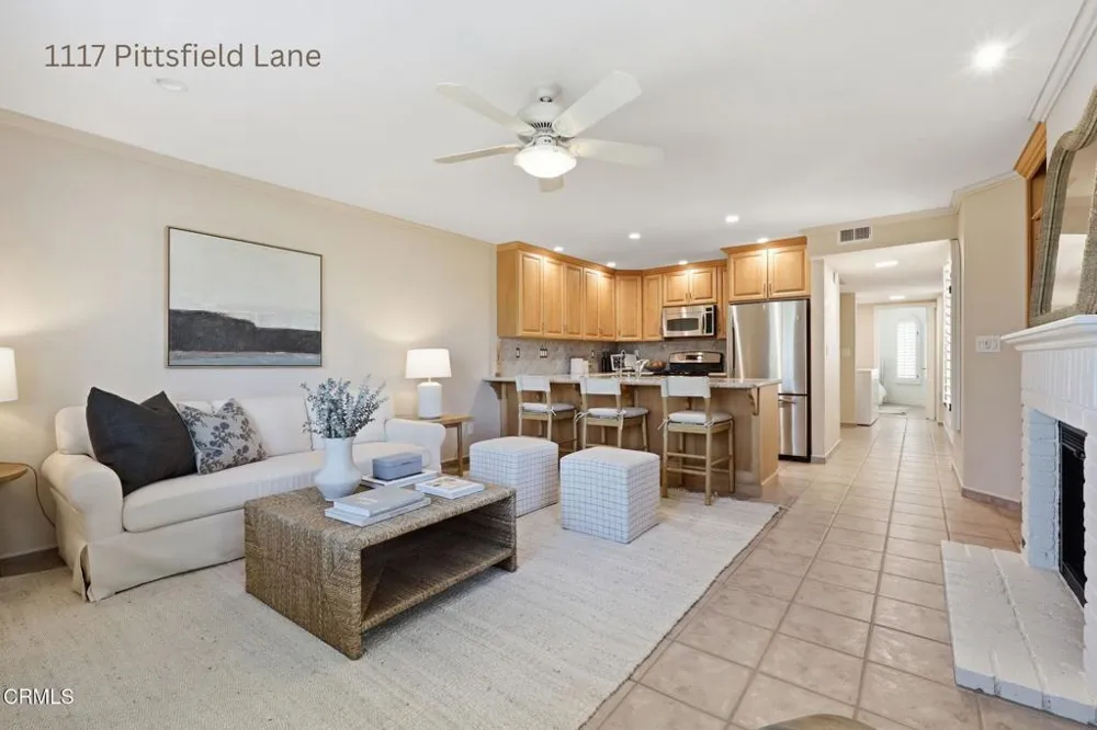 1115 Pittsfield Lane Ventura, CA 93001
