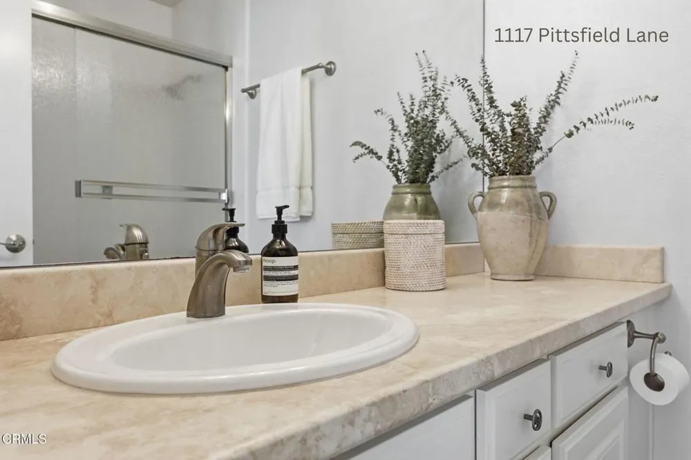 1115 Pittsfield Lane Ventura, CA 93001