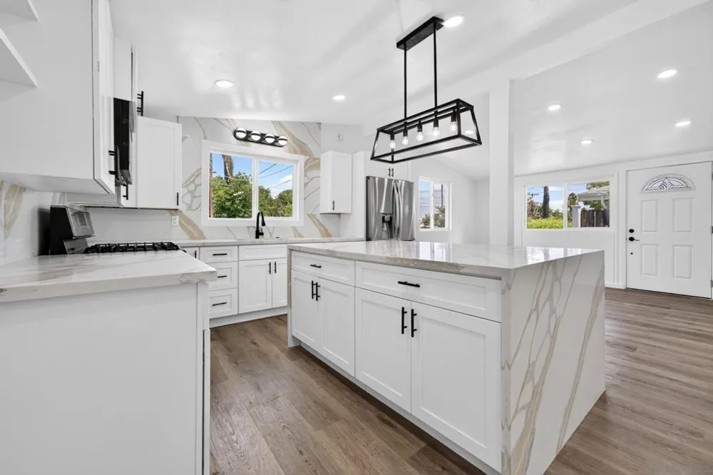 669 Skyview St El Cajon, CA 92020
