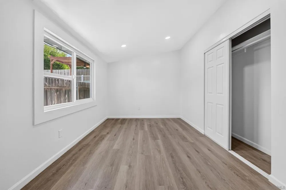 669 Skyview St El Cajon, CA 92020