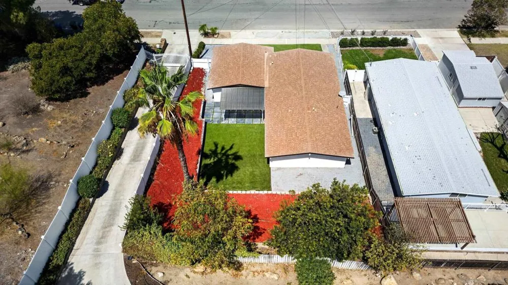 669 Skyview St El Cajon, CA 92020