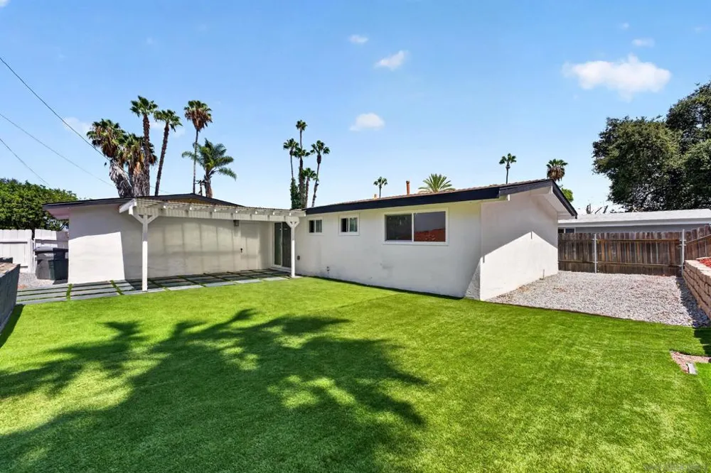 669 Skyview St El Cajon, CA 92020
