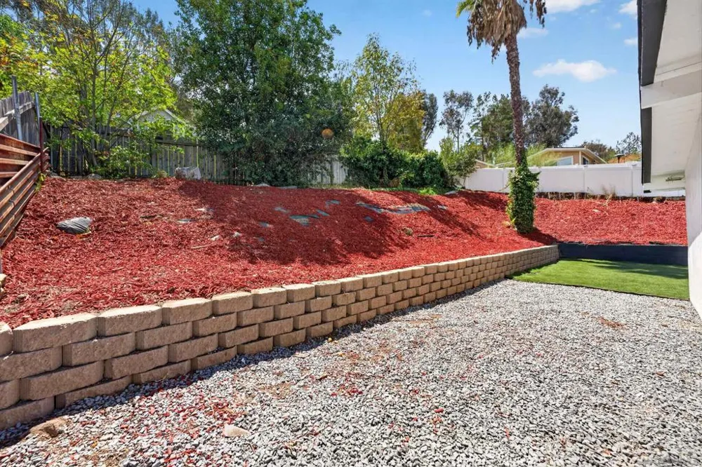 669 Skyview St El Cajon, CA 92020